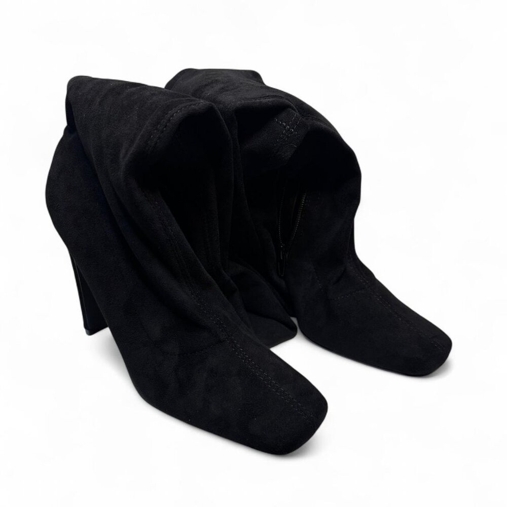 Fashion Nova Bad Lil Vibe Over The Knee Boots in Black with Zipper, Size W 6.5